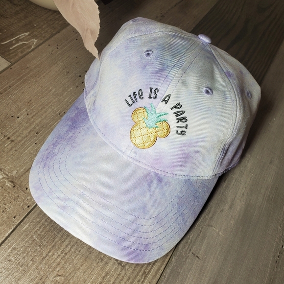 NWT Disney Mickey Mouse Pineapple Tie-Dye Dad Cap (One Size) Unisex Purple - Picture 8 of 12